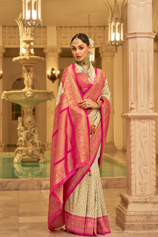 Soft Finish Banarasi Silk Saree with Kanchipuram Weave Design