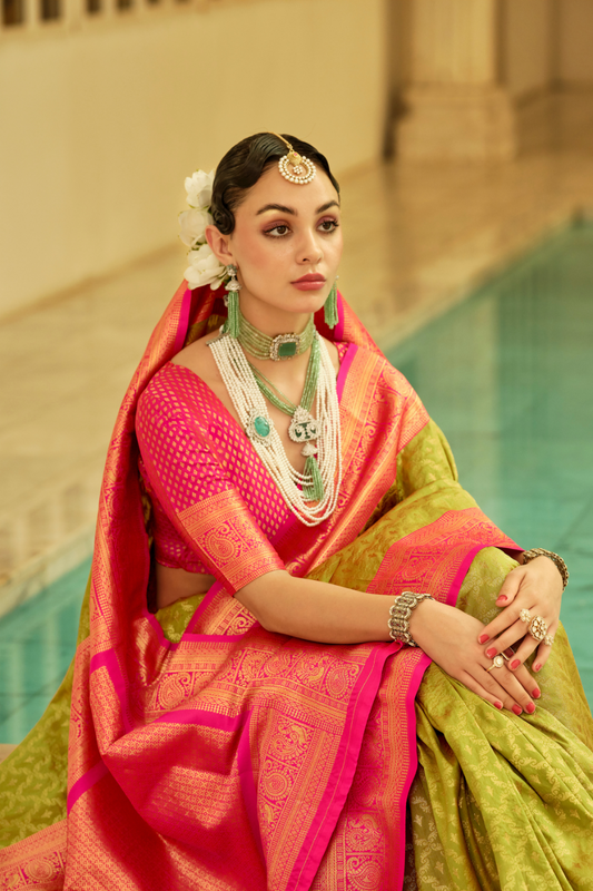 Soft Finish Banarasi Silk Saree with Kanchipuram Weave Design
