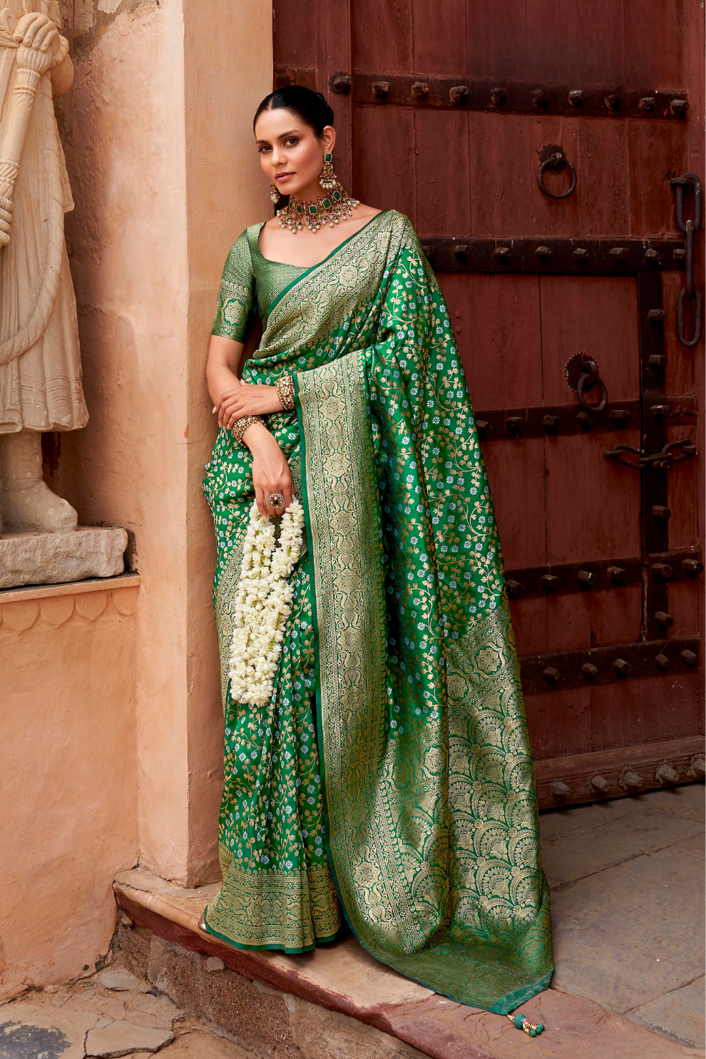 Banarasi P.V. Silk Saree with Exclusive Weaving Jaal Design - LaVante Fashion