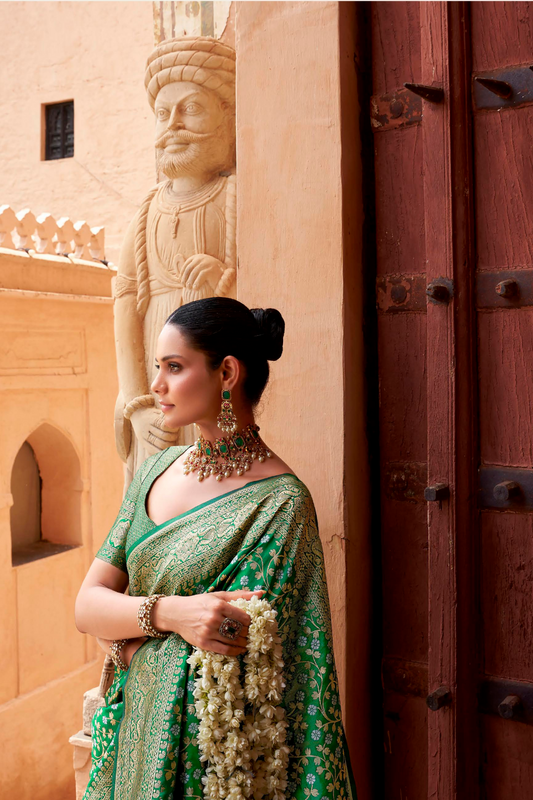 Banarasi P.V. Silk Saree with Exclusive Weaving Jaal Design - LaVante Fashion