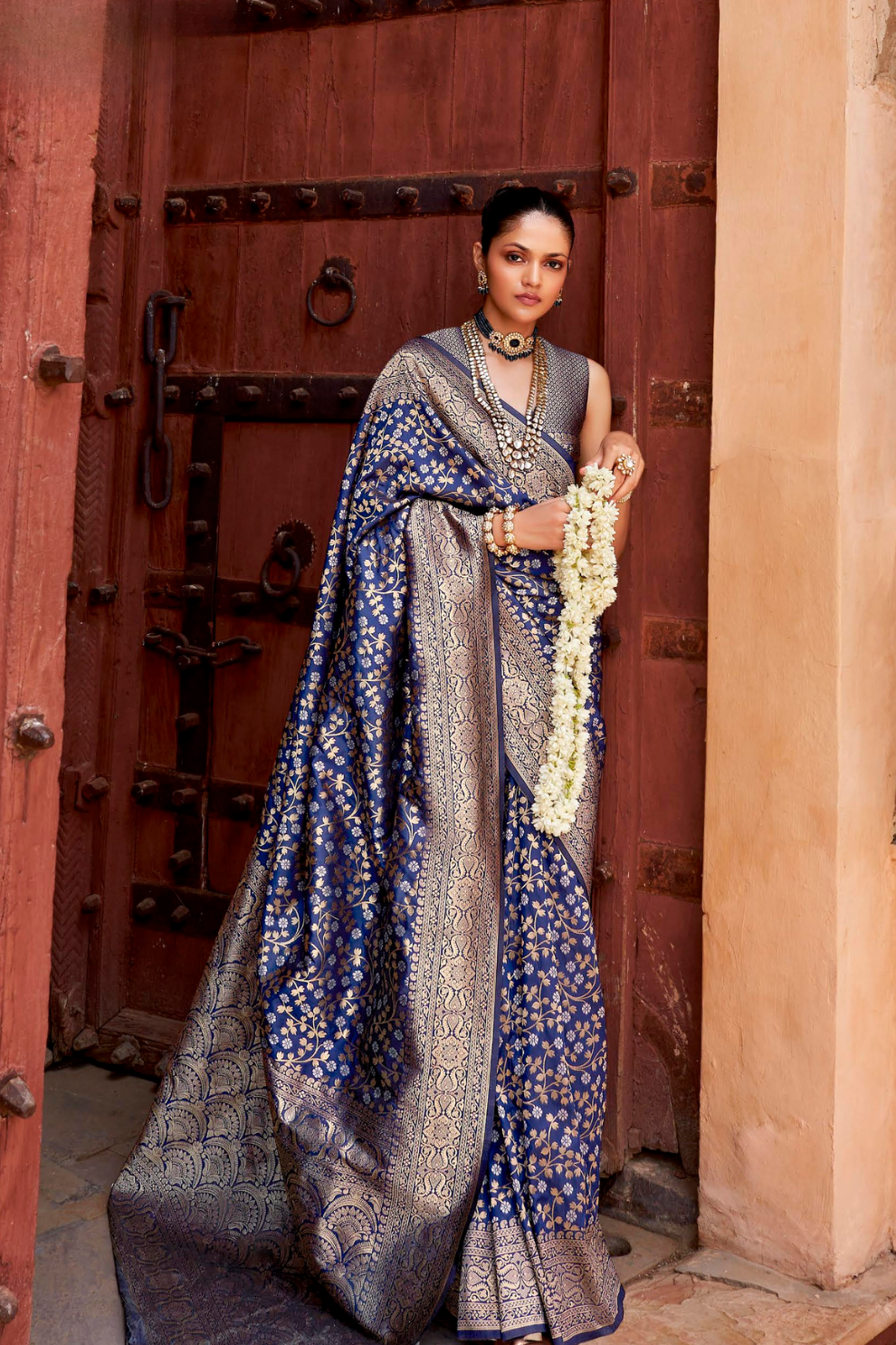Banarasi P.V. Silk Saree with Exclusive Weaving Jaal Design - LaVante Fashion