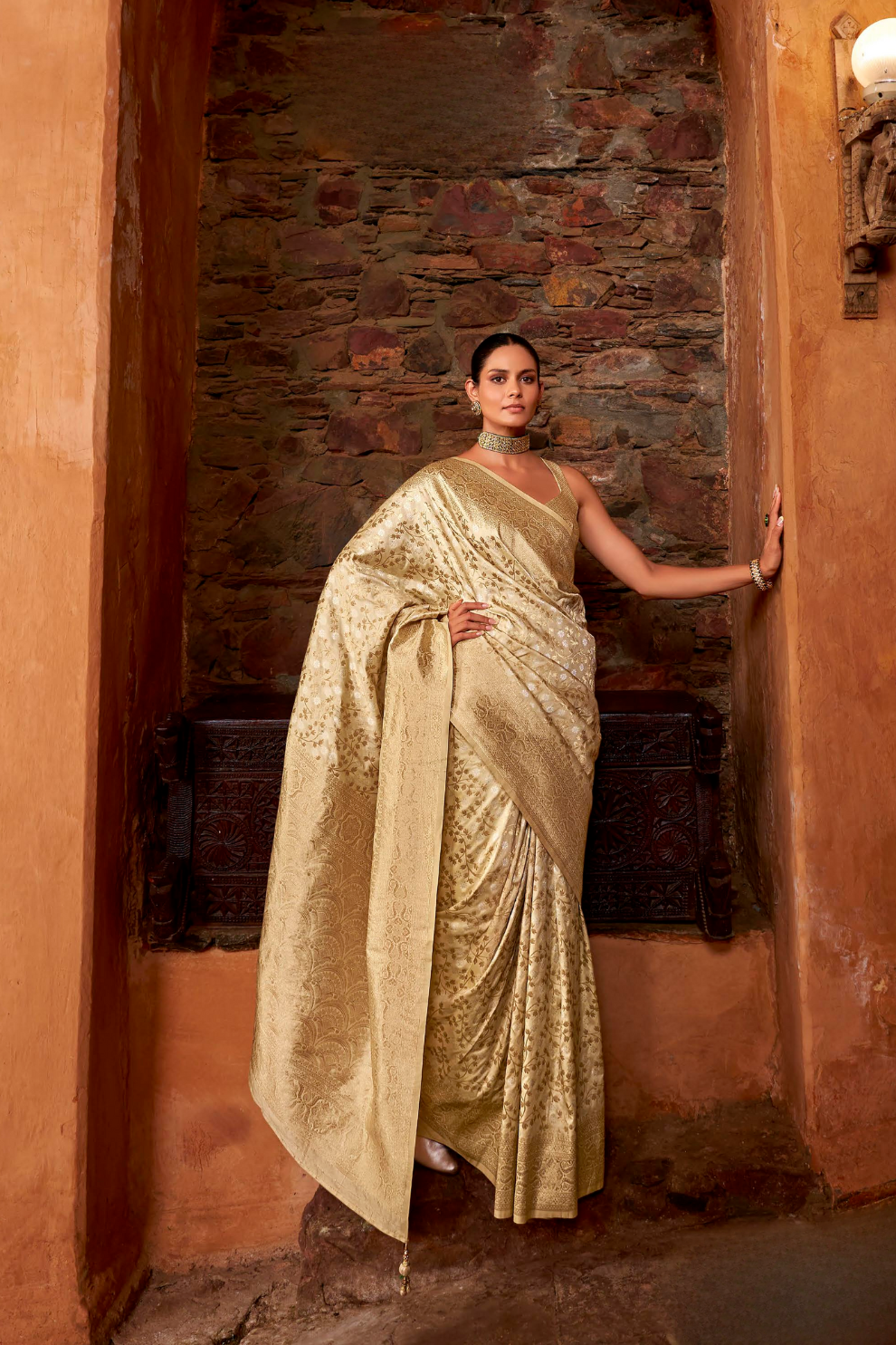 Banarasi P.V. Silk Saree with Exclusive Weaving Jaal Design - LaVante Fashion