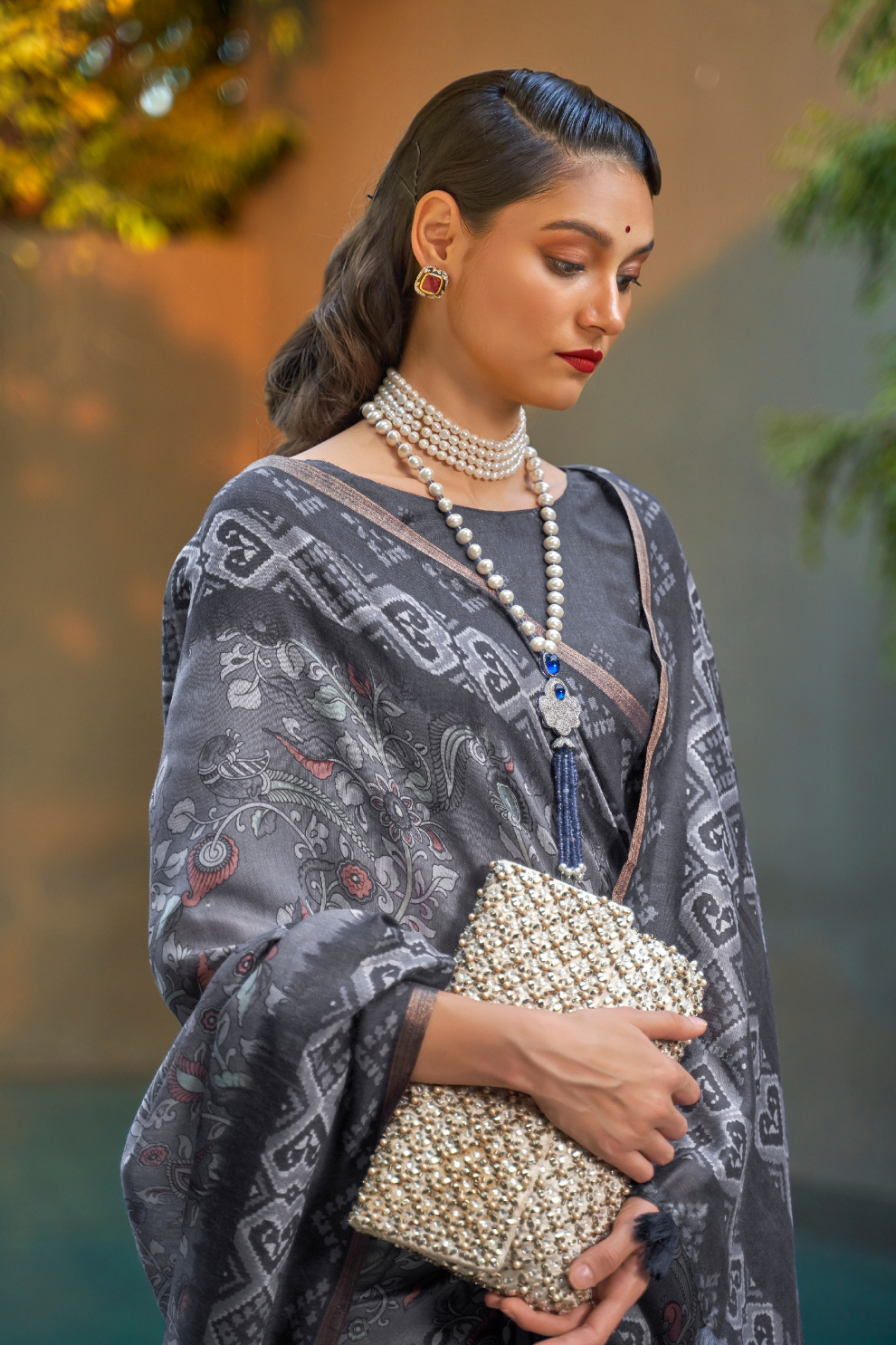 Printed Silk Blend Saree with Artistic Traditional Motifs