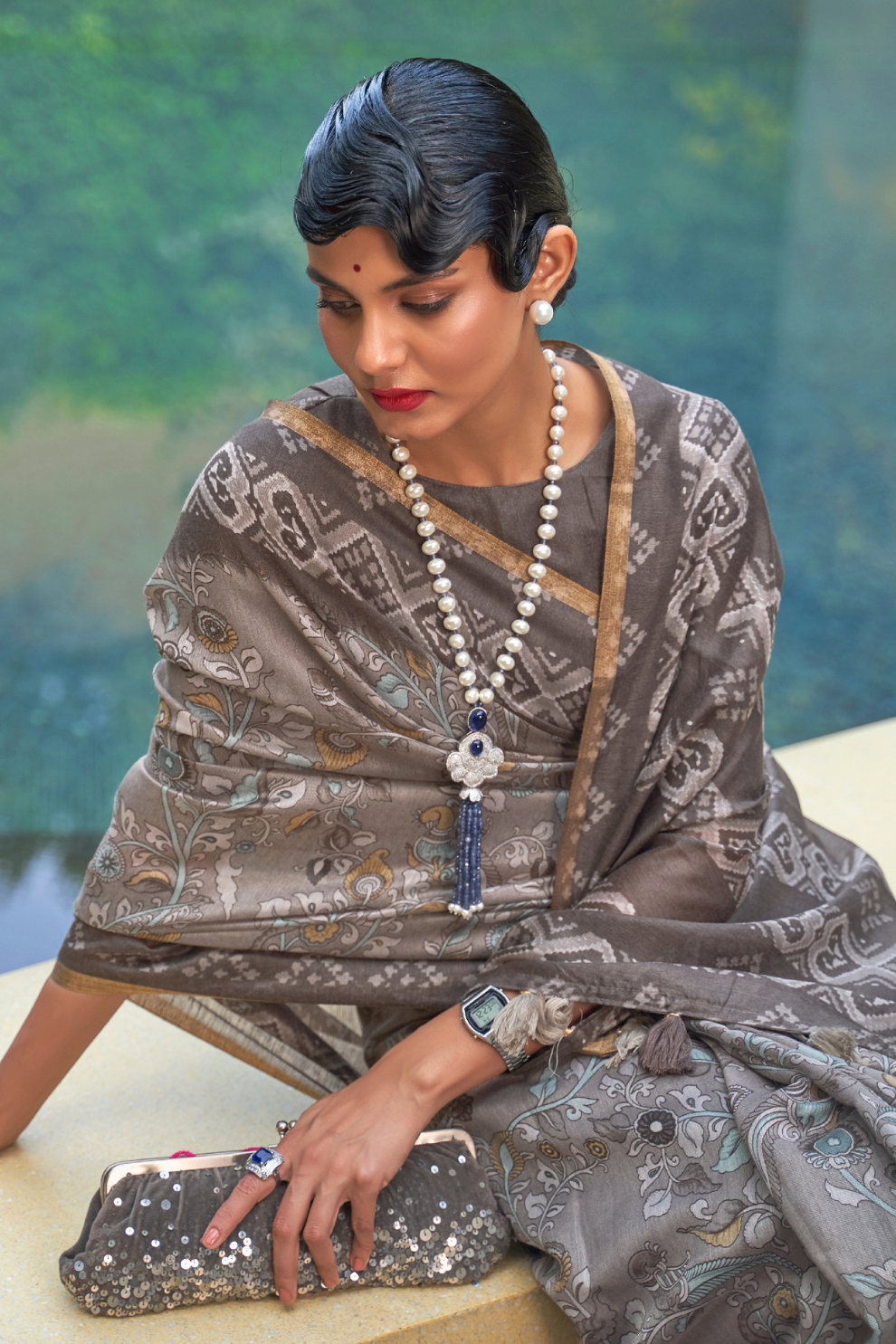 Printed Silk Blend Saree with Artistic Traditional Motifs