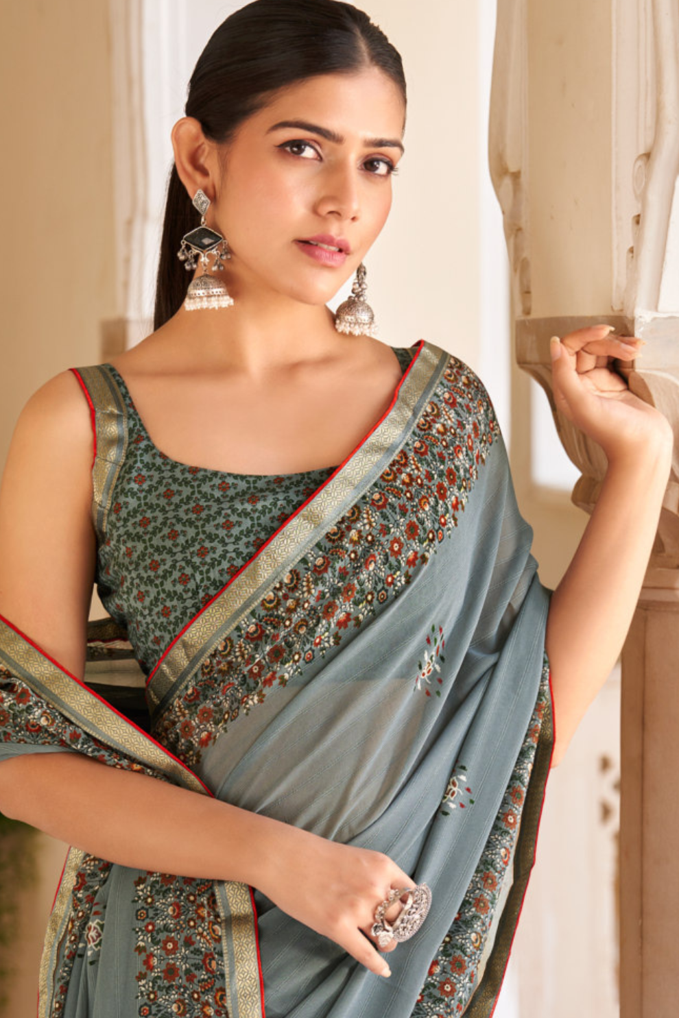 Suhana Silkweave Saree with Elegant Texture
