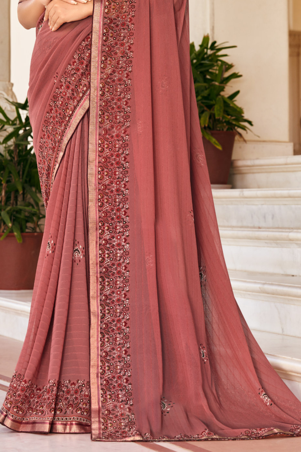 Suhana Silkweave Saree with Elegant Texture