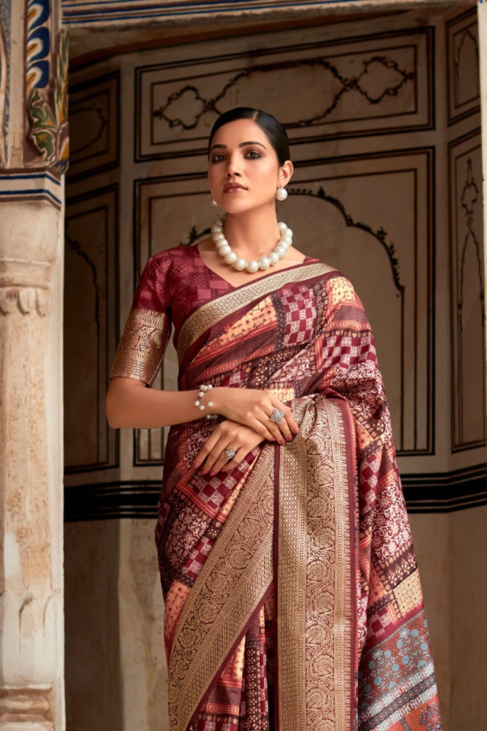 Dola Viscose Saree with Topclass Print