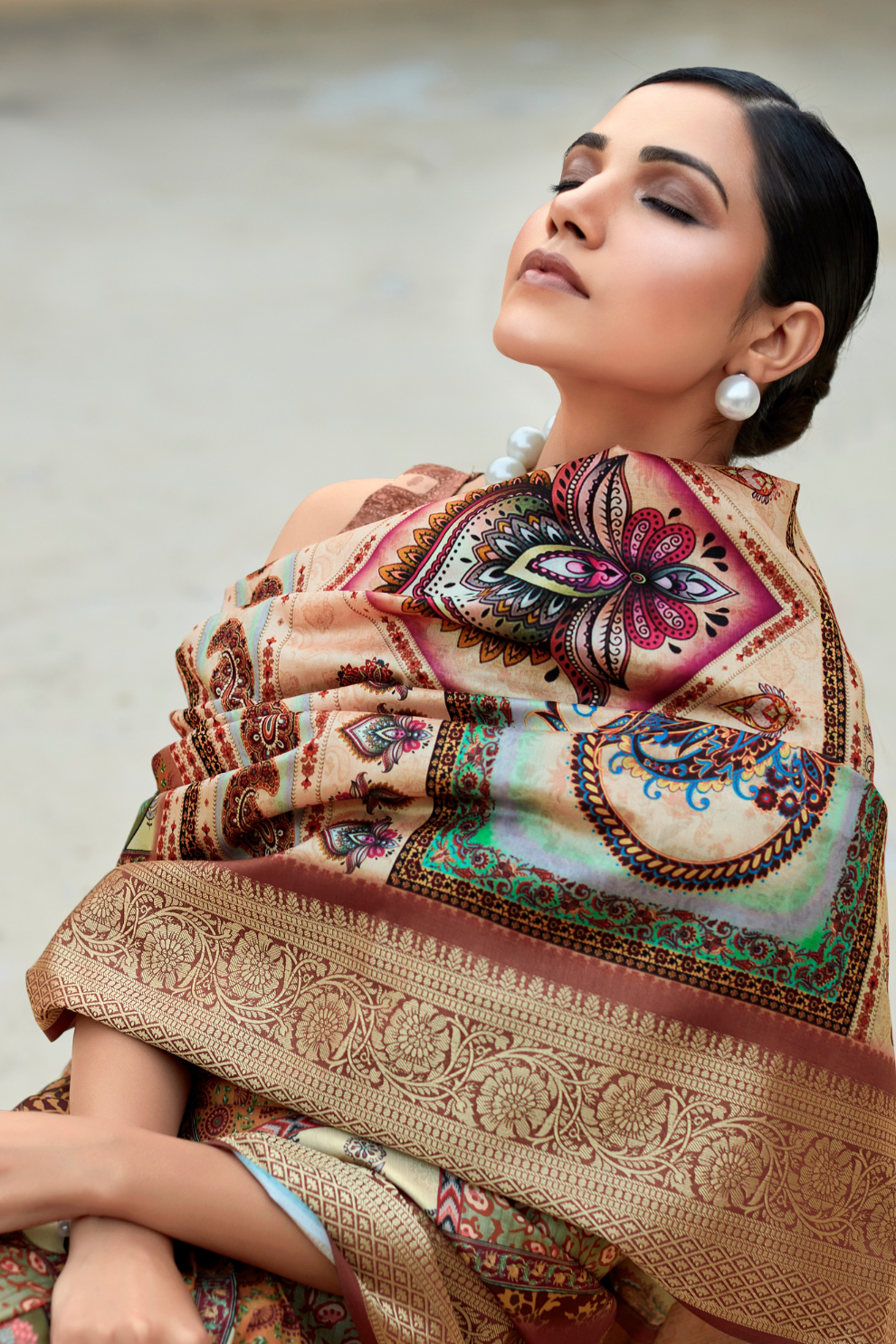 Dola Viscose Saree with Topclass Print