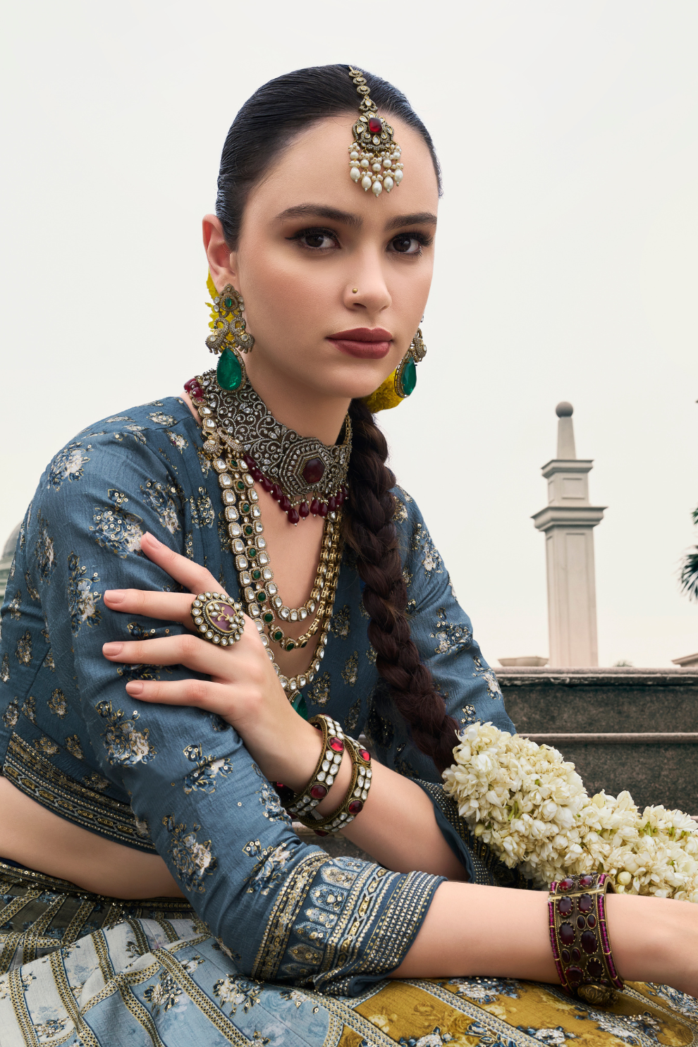 Lehenga Choli de seda de diseñador en color azul turquesa, lista para usar, con brillo y detalles de espejo