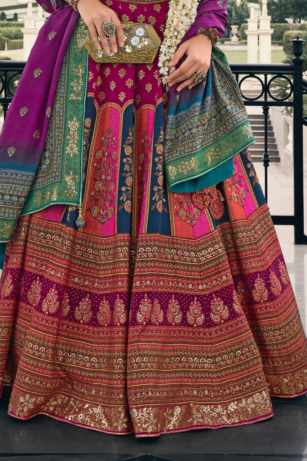 Lehenga Choli de seda de diseñador en color azul turquesa, lista para usar, con brillo y detalles de espejo