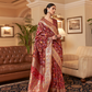 Elegant Handloom Weaving Saree with Traditional Artisan Detail