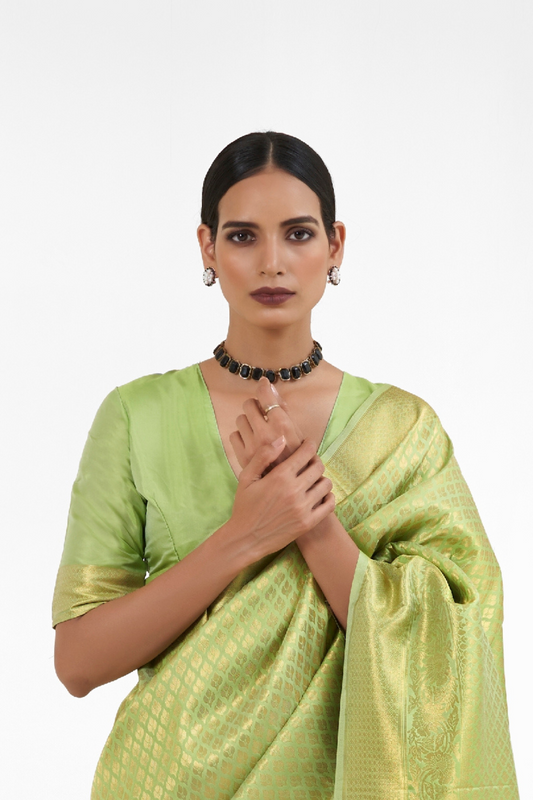Handloom Woven Kanjivaram Silk Saree with Rich Traditional Design