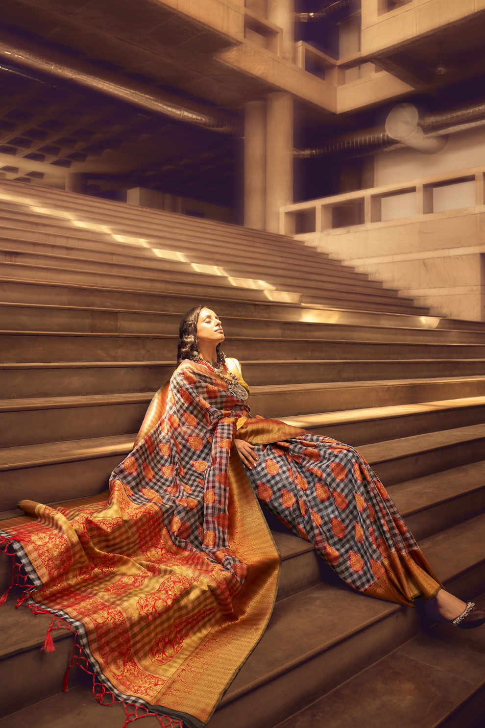 Eternal Elegance Woven in Pure Handloom Silk Heritage