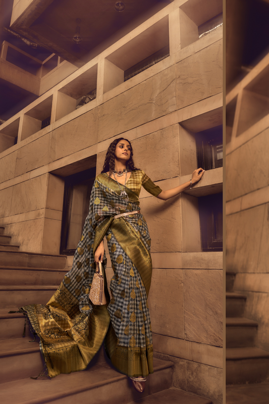 Eternal Elegance Woven in Pure Handloom Silk Heritage