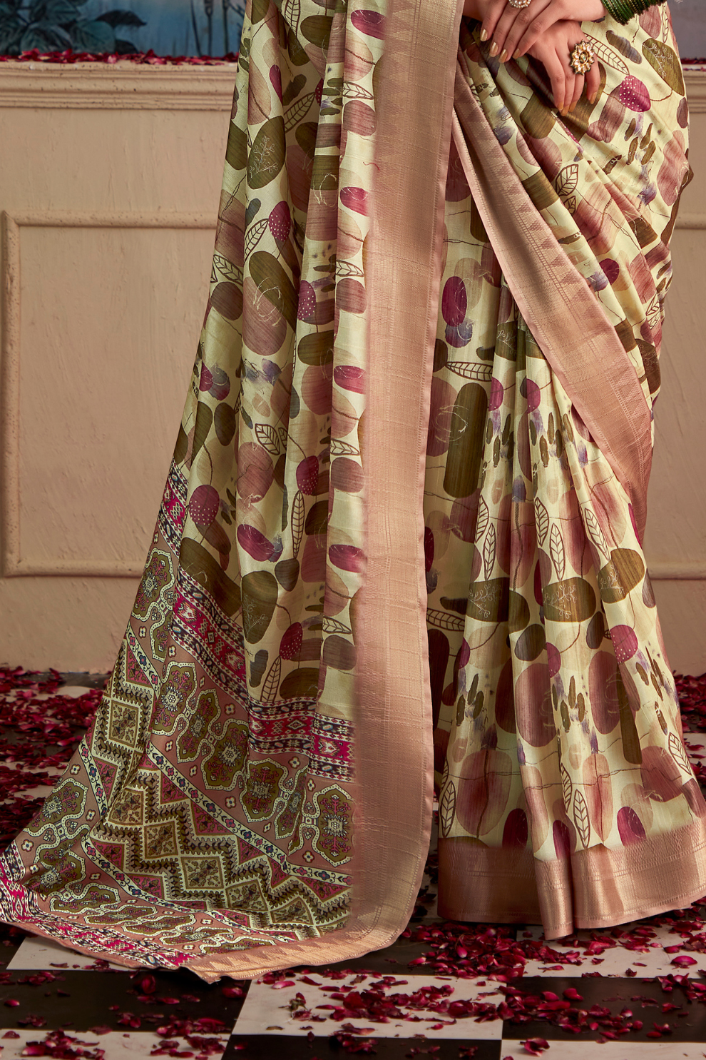 Handloom Tussar Silk with Digital Print - LaVante Fashion