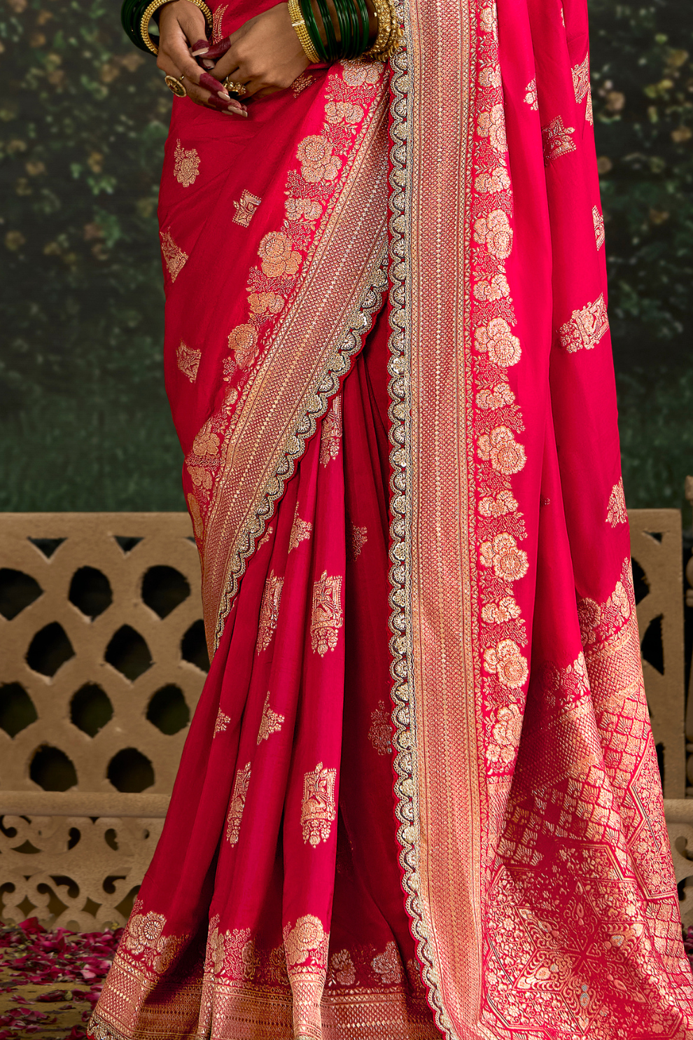 Woven Art Silk Wedding Saree with Rich Traditional Detailing