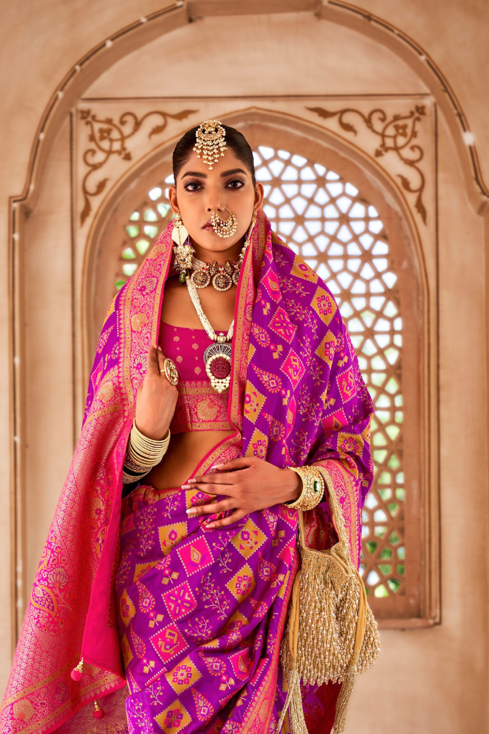 Graceful Silk Saree with Timeless Printed Art Design