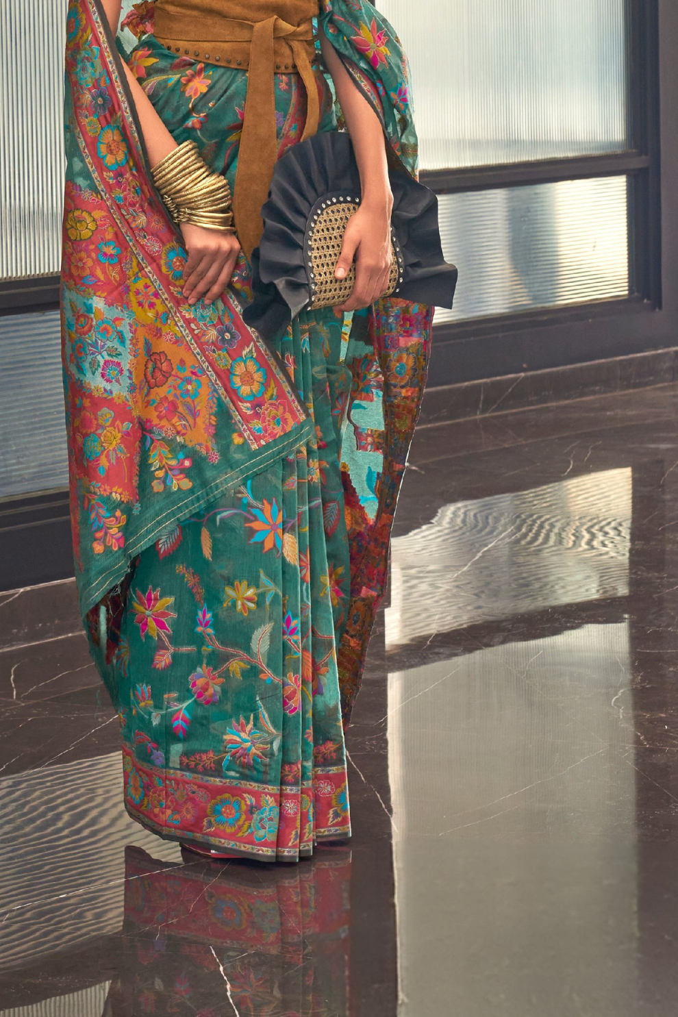 Kashmiri Modal Pashmina Silk Saree with Traditional Elegance