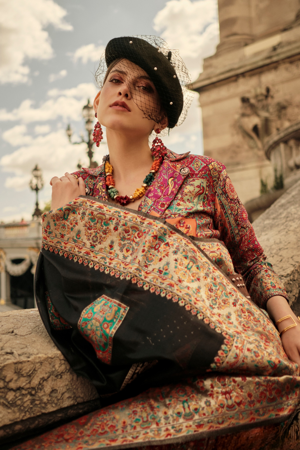 Kashmiri Modal Handloom Weaving Saree with Intricate Traditional Patterns