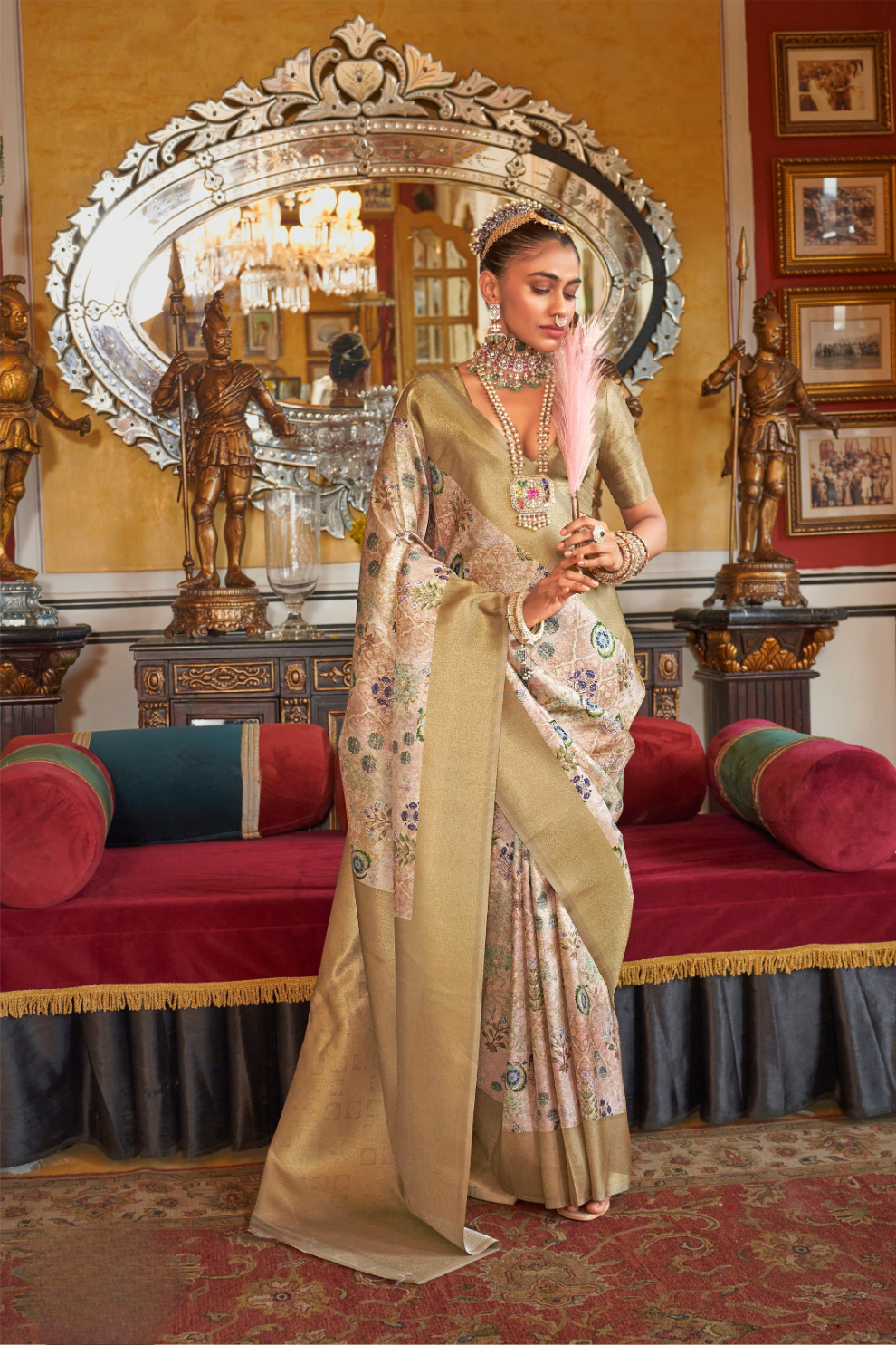 Traditional Woven Silk Blend Saree in Kanjivaram Design