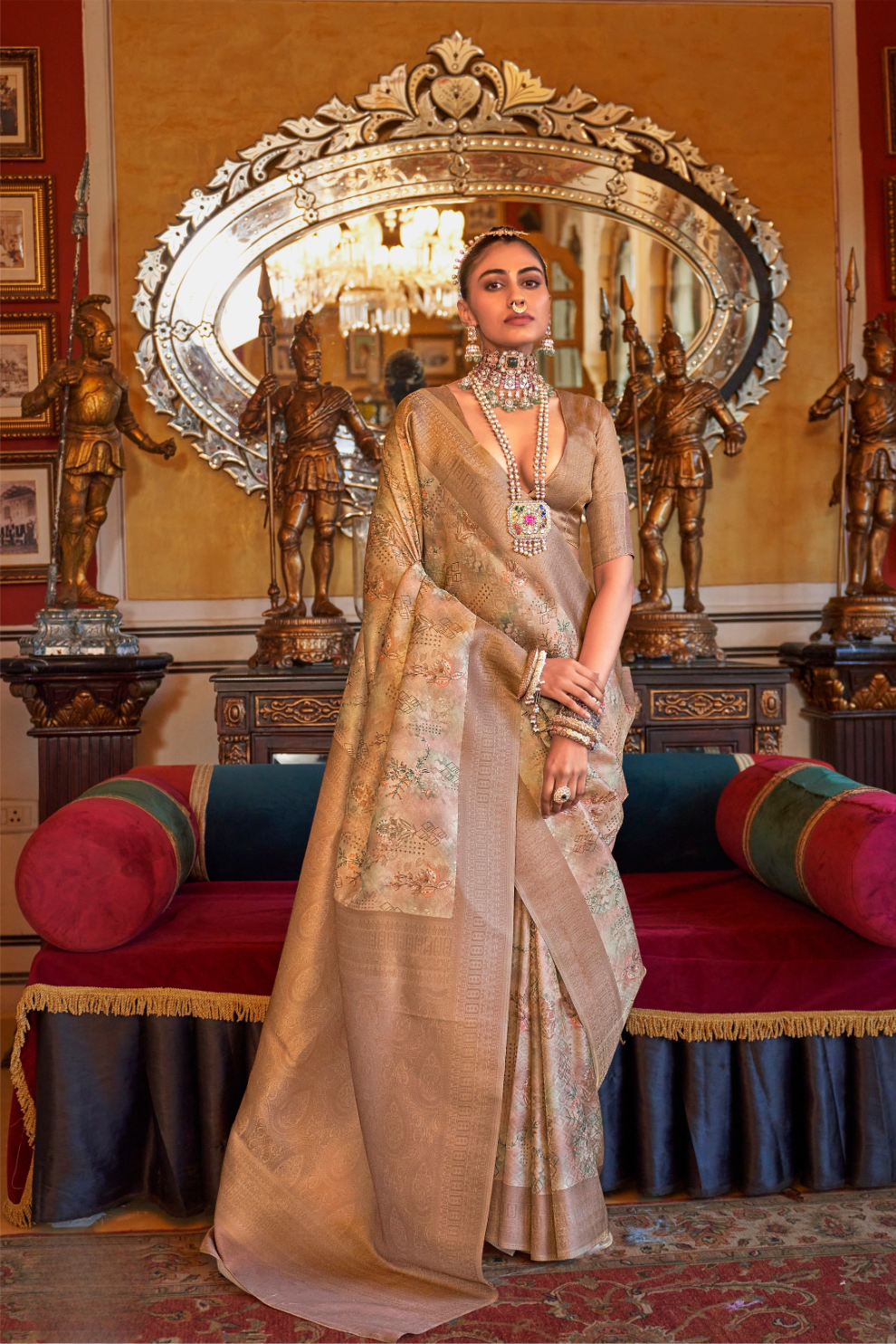 Traditional Woven Silk Blend Saree in Kanjivaram Design