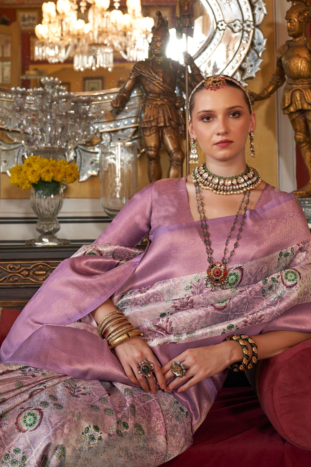 Traditional Woven Silk Blend Saree in Kanjivaram Design