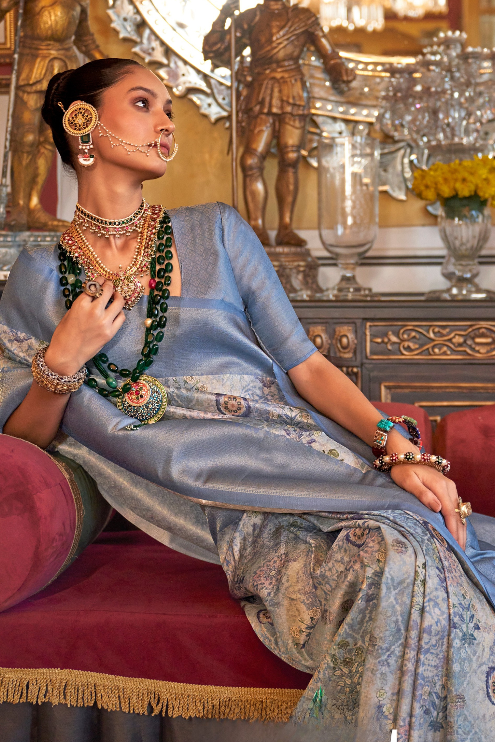 Traditional Woven Silk Blend Saree in Kanjivaram Design
