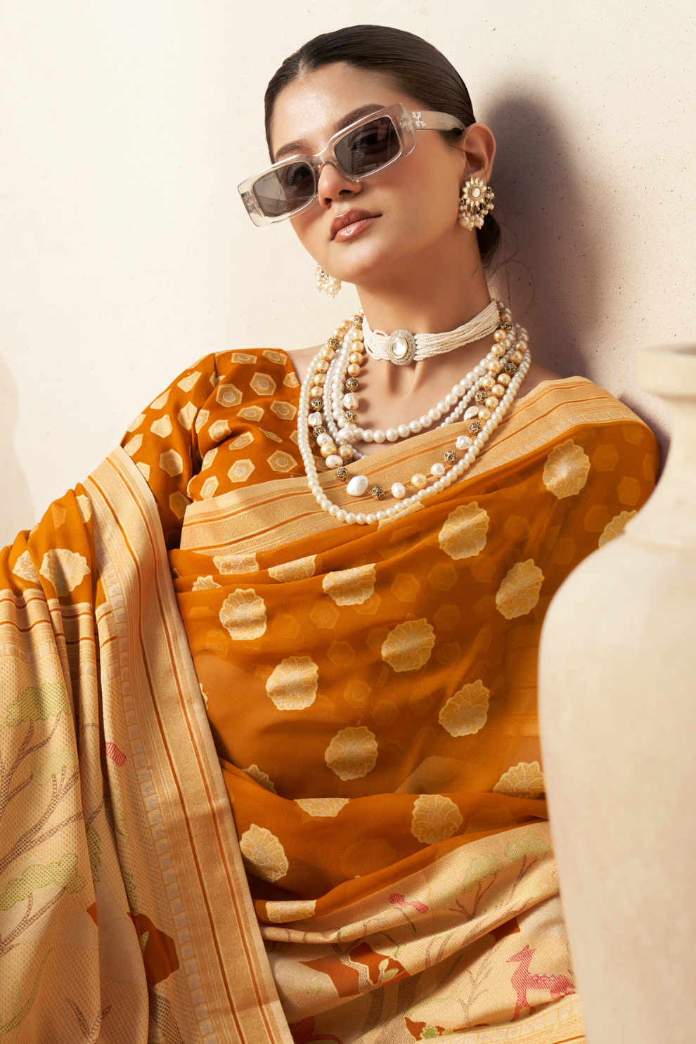 Georgette Saree with Artistic Burnout Butti for Occasions
