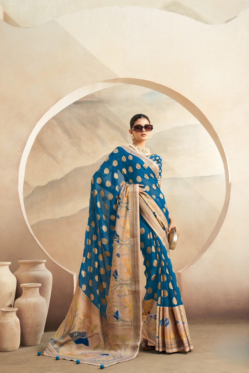 Georgette Saree with Artistic Burnout Butti for Occasions