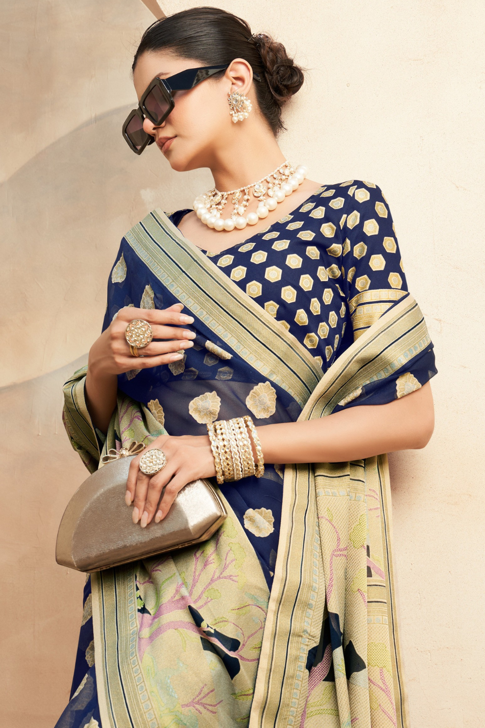 Georgette Saree with Artistic Burnout Butti for Occasions