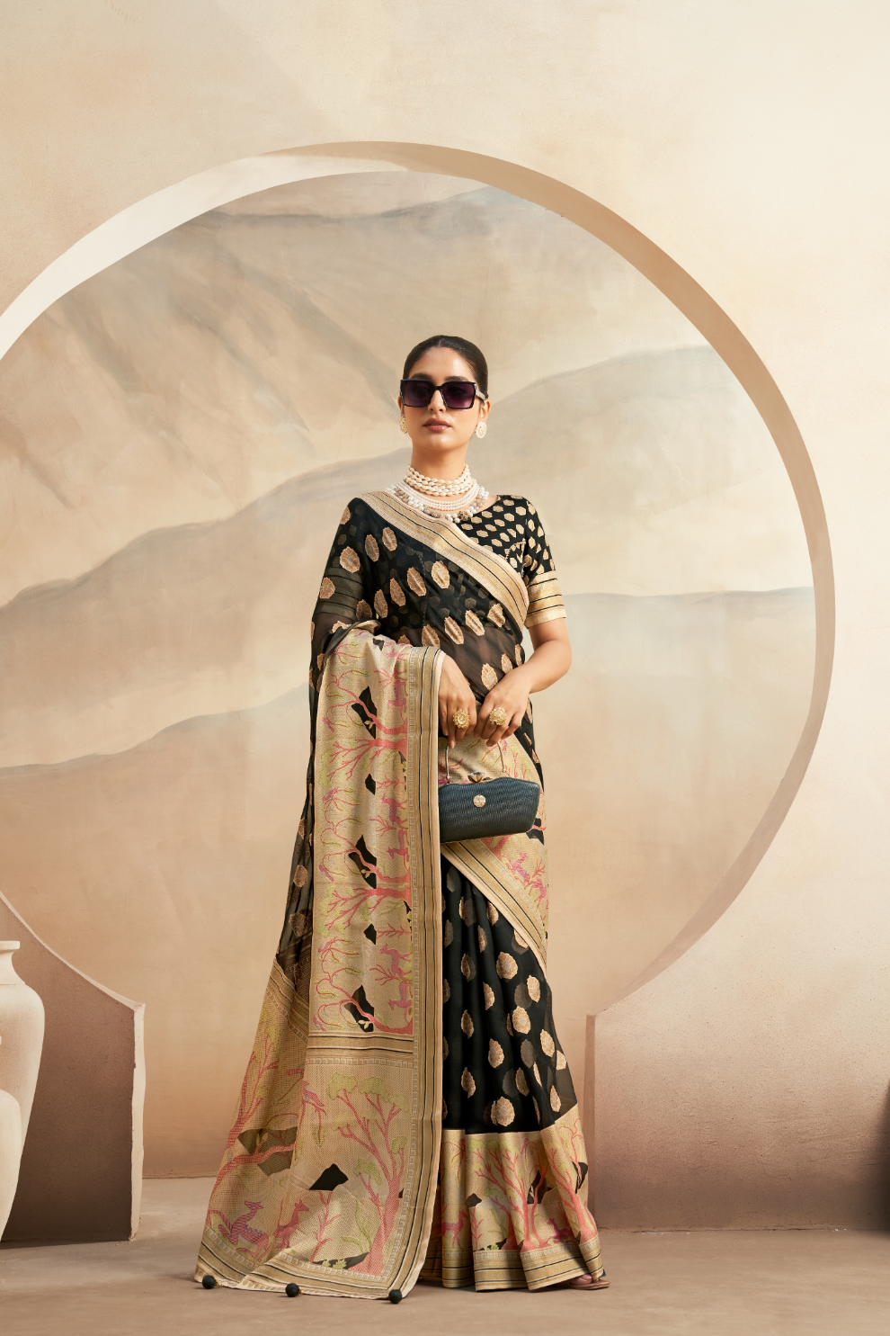 Georgette Saree with Artistic Burnout Butti for Occasions