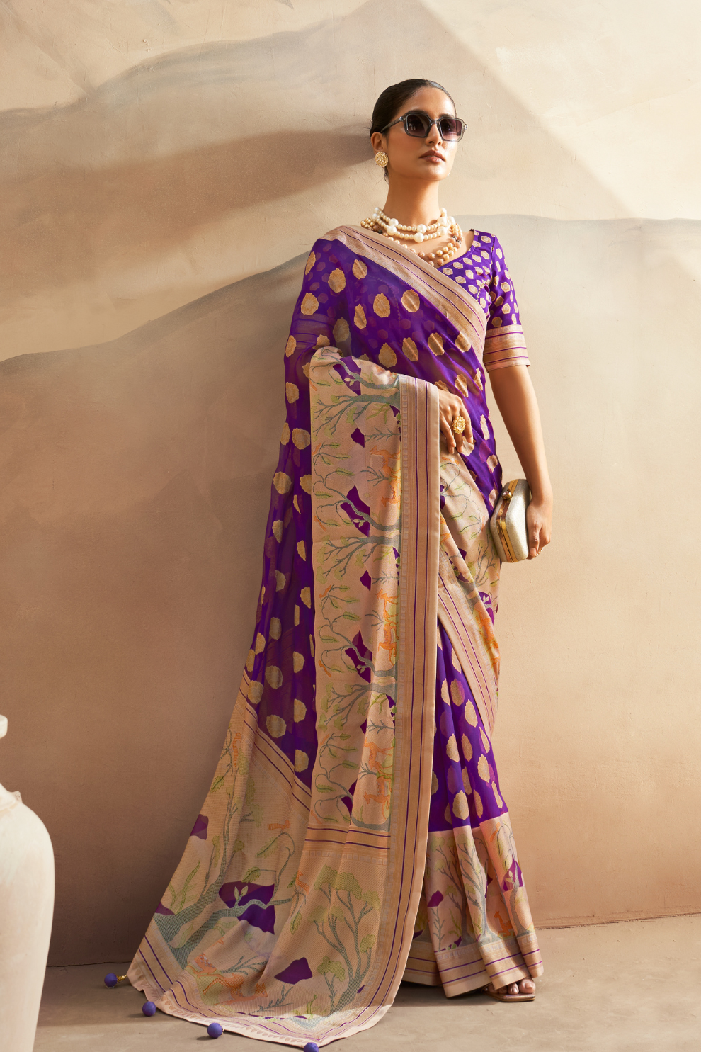 Georgette Saree with Artistic Burnout Butti for Occasions