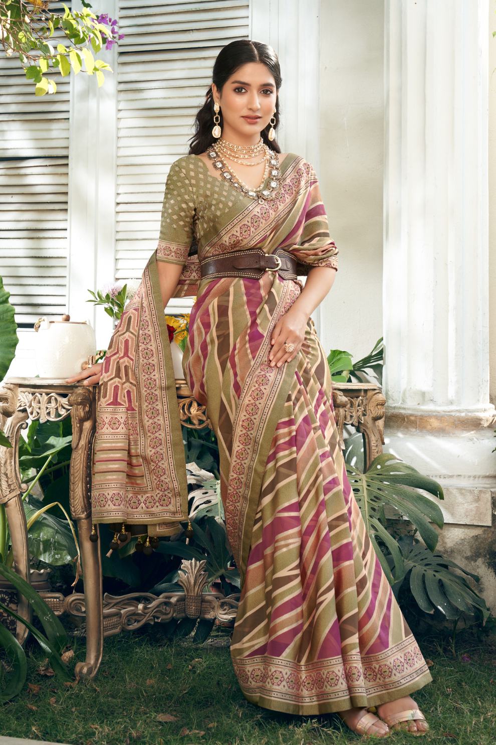 Pure Viscose Georgette Saree with Burnout Fancy Design