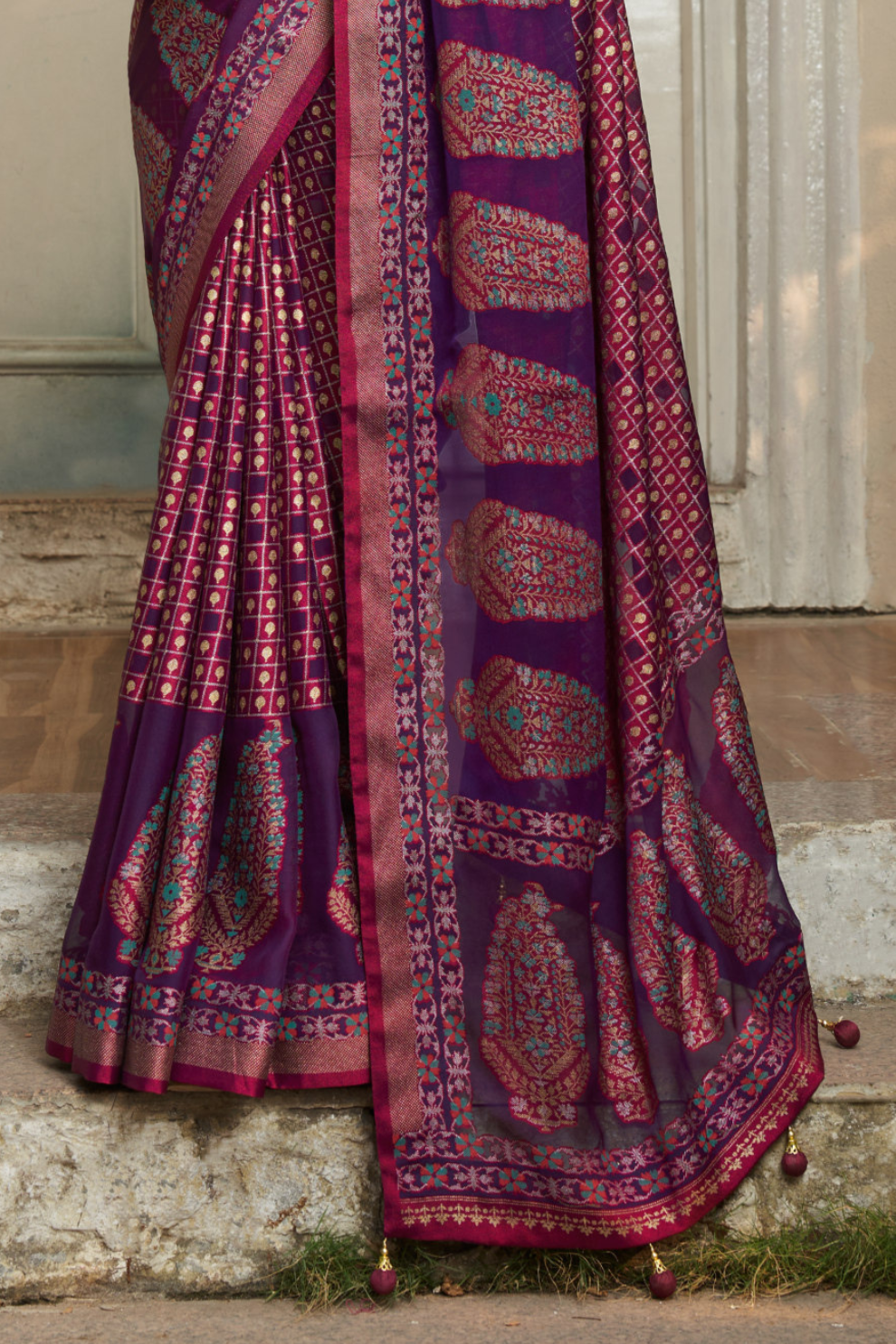 Pure Viscose Georgette Saree with Burnout and Soft Varnish Finish