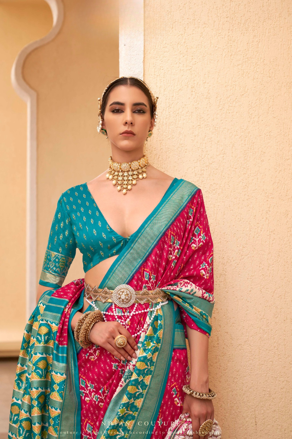 Elegant Silk Saree Featuring Classic Patola Print Work