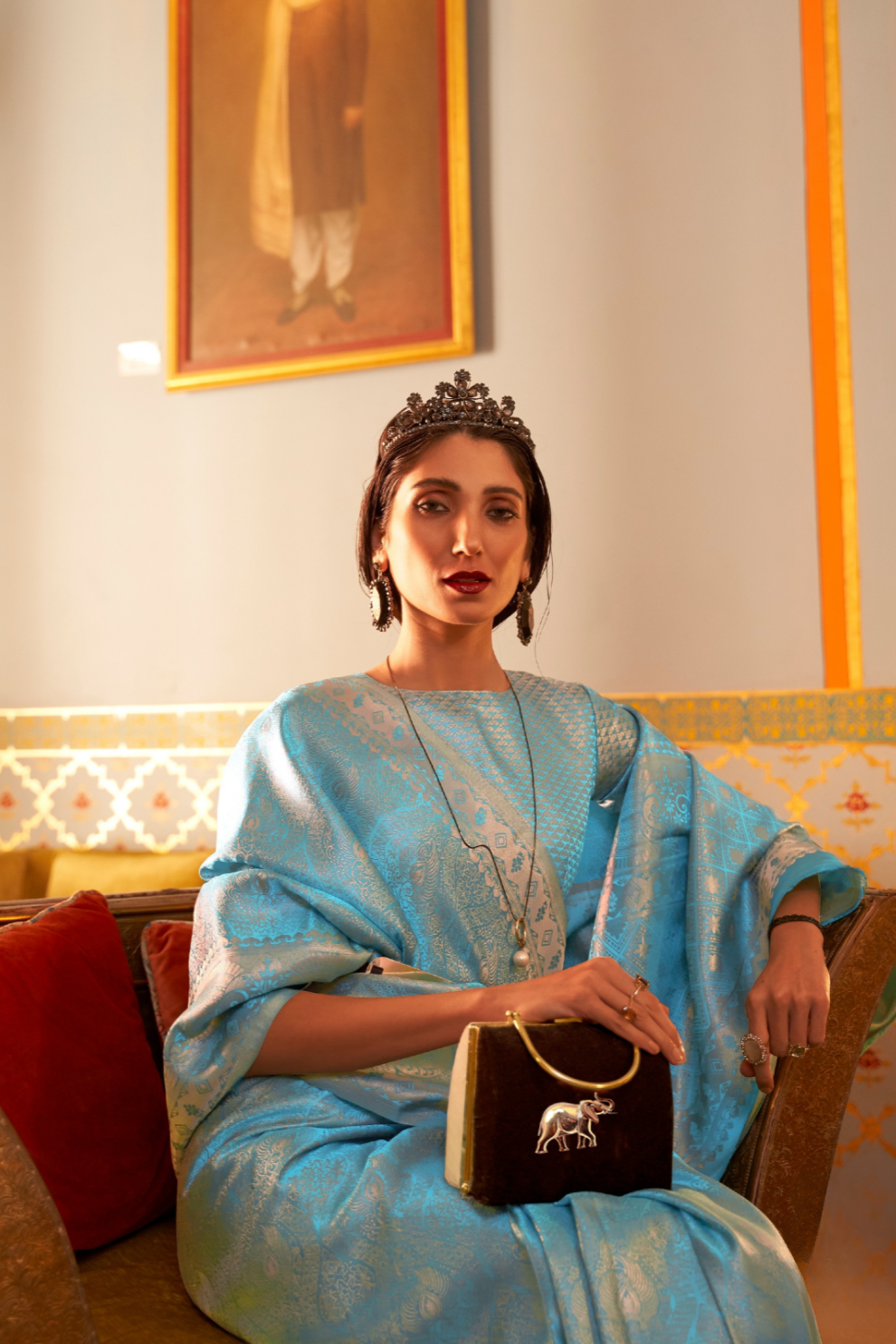 Elegant Kanjivaram Satin Silk Saree with Zari Shine Weaving