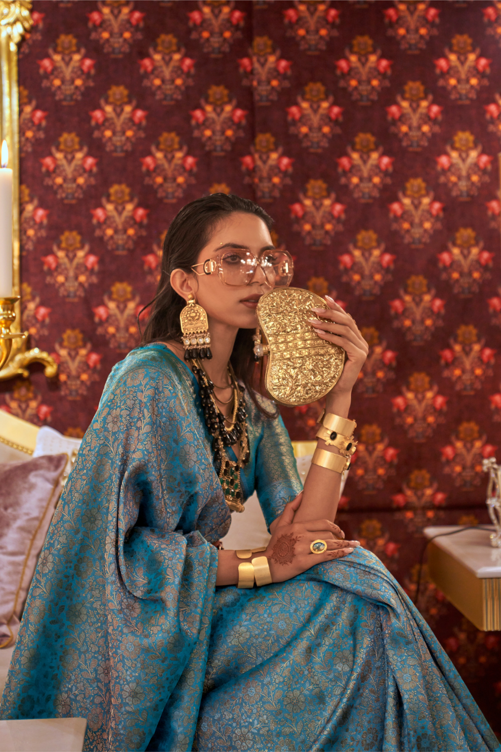 Traditional Kanchipuram Silk Saree with Handloom Weaving Elegance
