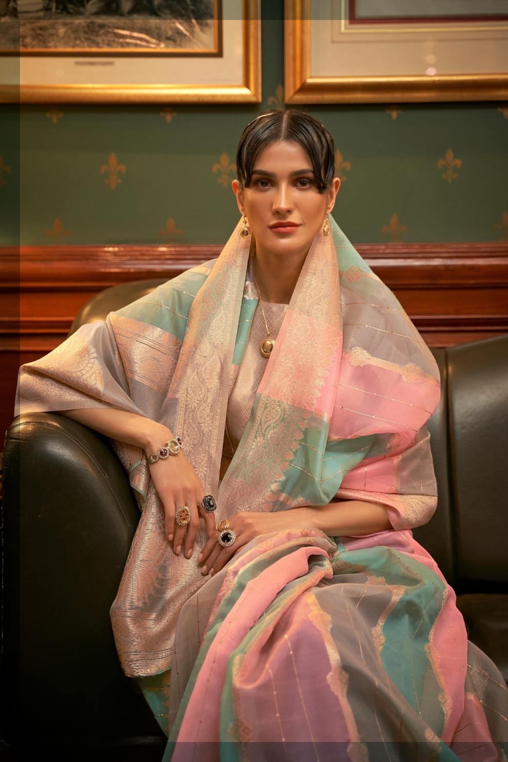 Elegant Organza Woven Saree with Subtle Traditional Charm