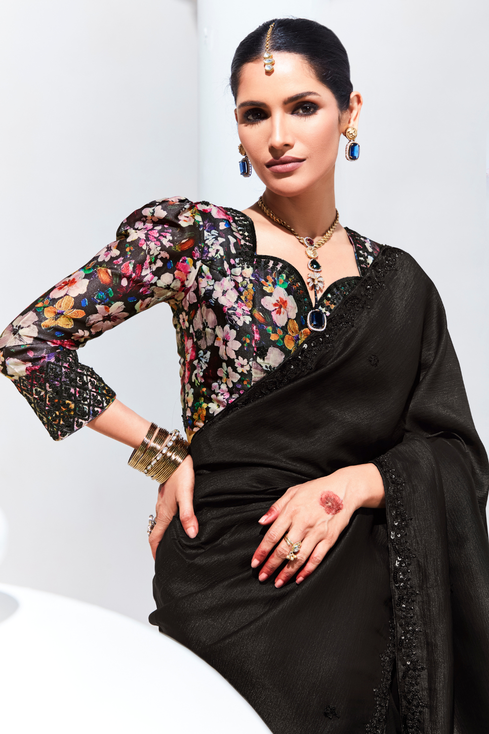 Elegant Tissue Saree with Sequins and Thread Embroidery Work
