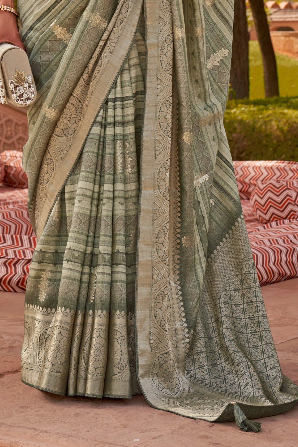 Traditional Saree Crafted in Polyester Viscose Silk Fabric