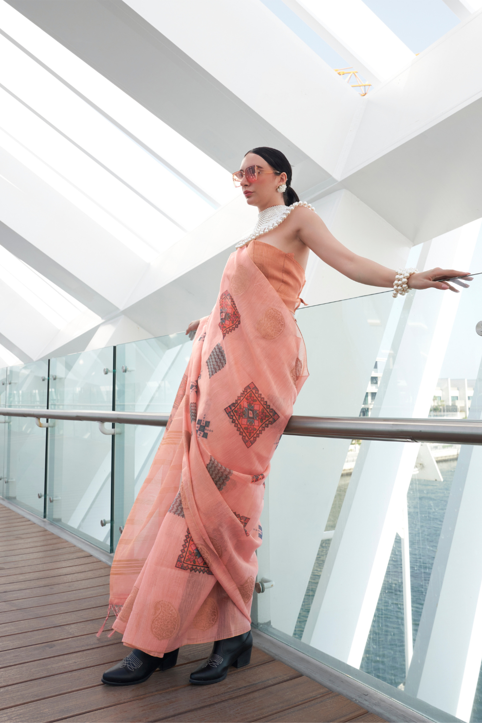 Printed Handloom Zari Tissue Saree with Elegant Shine