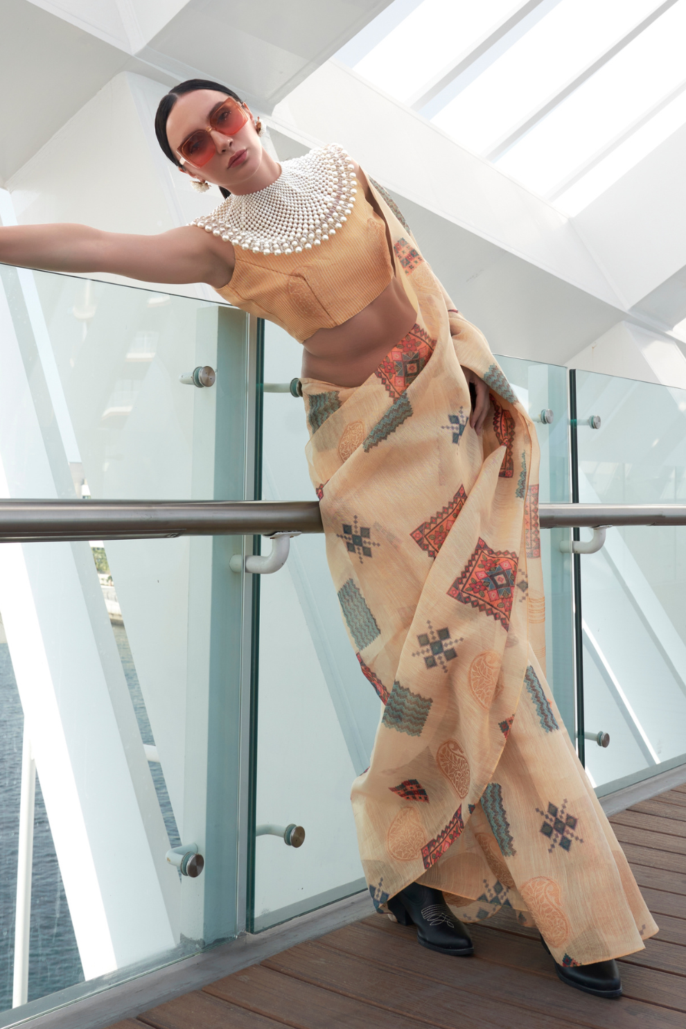 Printed Handloom Zari Tissue Saree with Elegant Shine