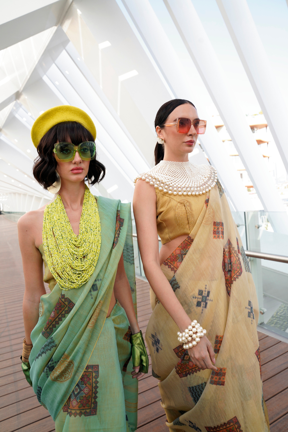 Printed Handloom Zari Tissue Saree with Elegant Shine