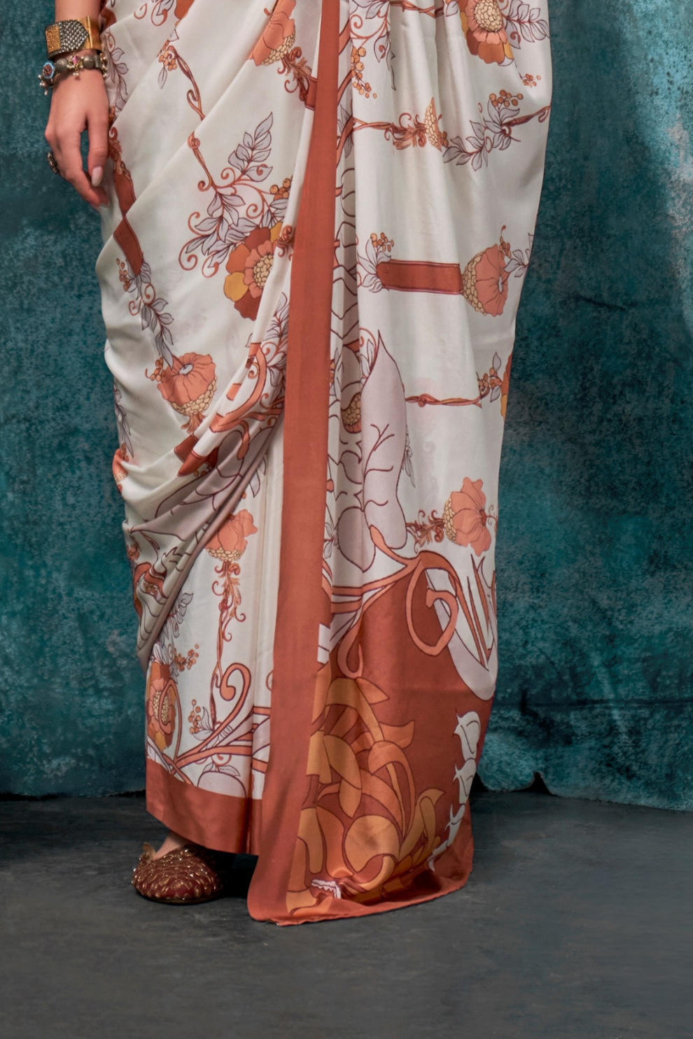 Pure Silk Crepe Saree with Statement Prints