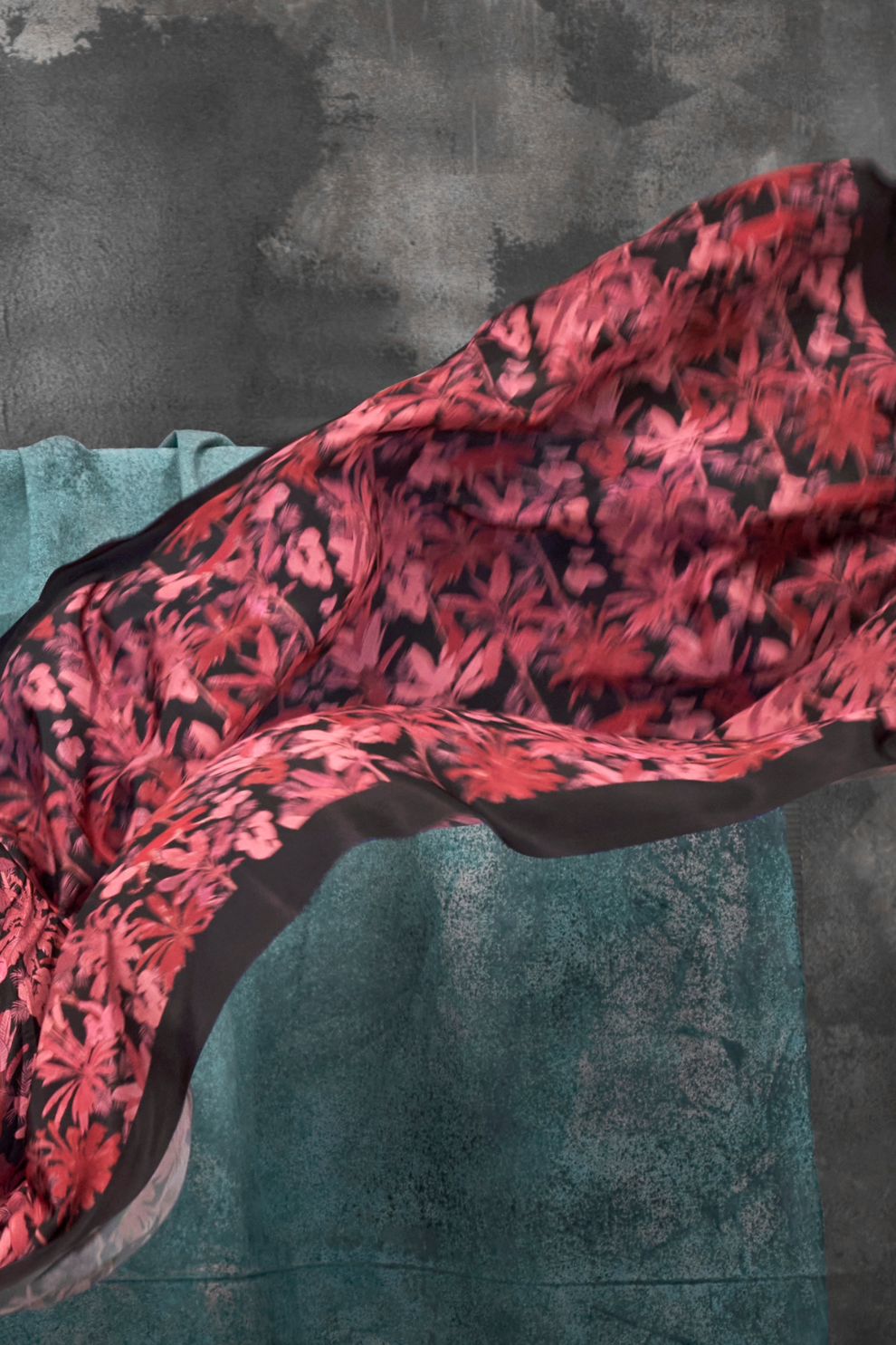 Pure Silk Crepe Saree with Statement Prints