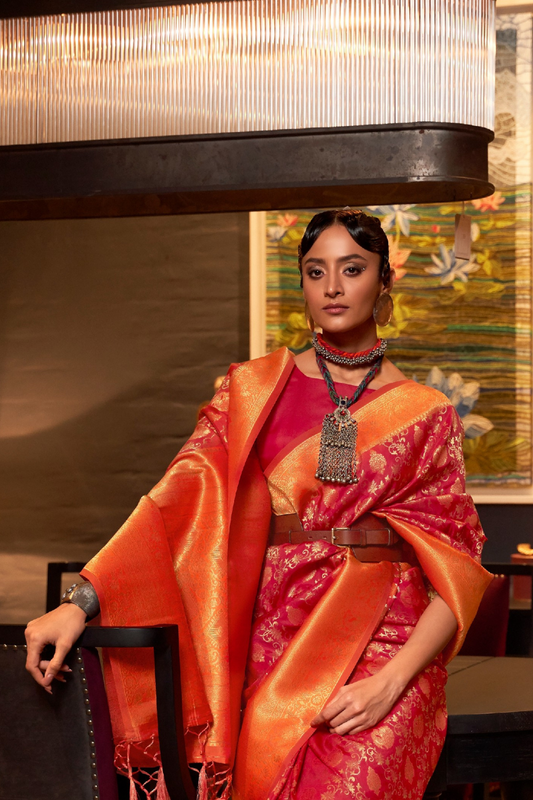 Elegant Pure Chaap Silk Saree with Weaving Detailing