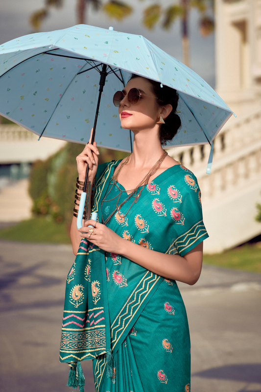 Elegant Whispers Pure Mal Mal Cotton Saree in Modern Digital Motifs