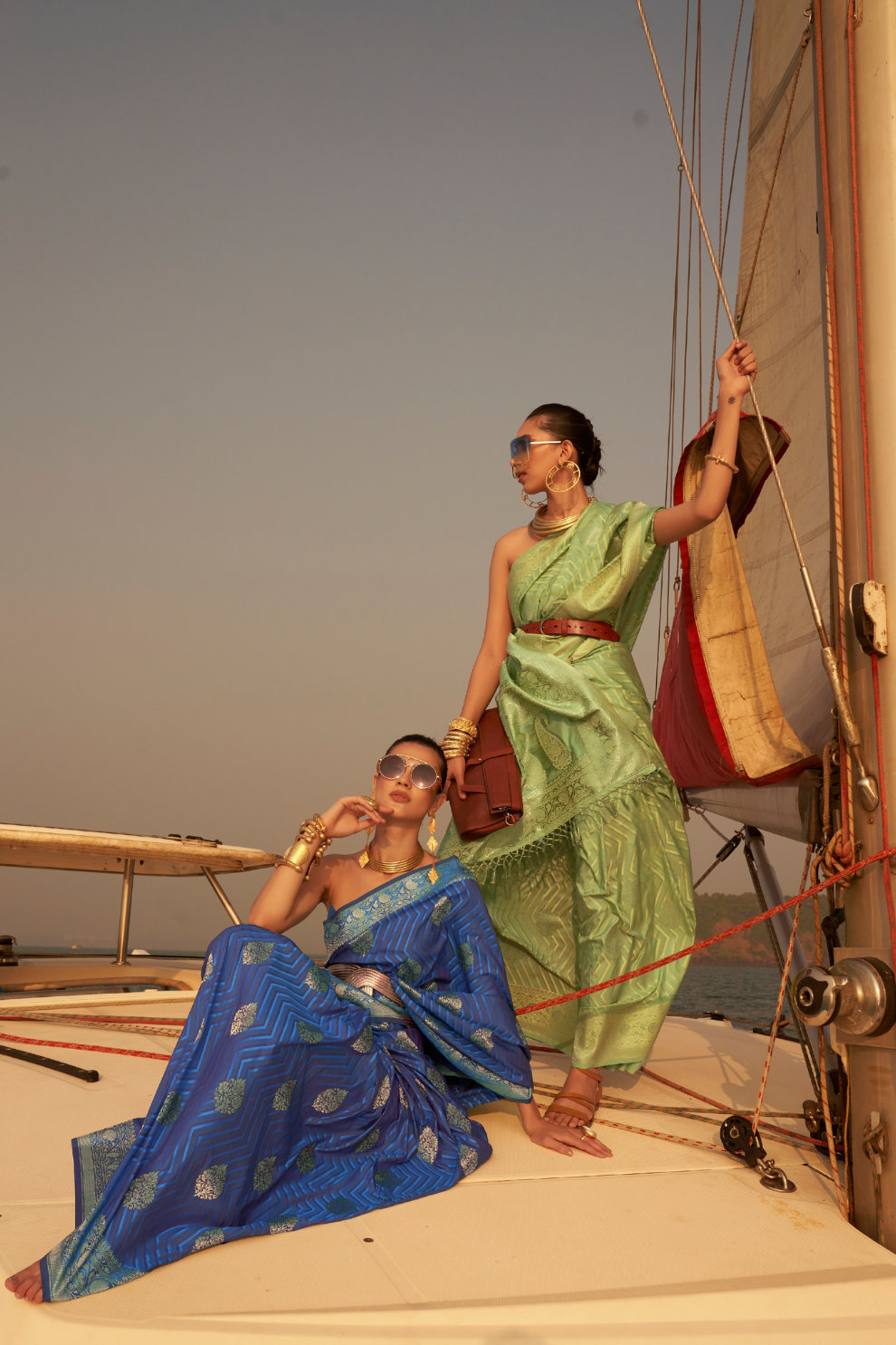 Regal Zari Woven Banarasi Saree with Traditional Motifs