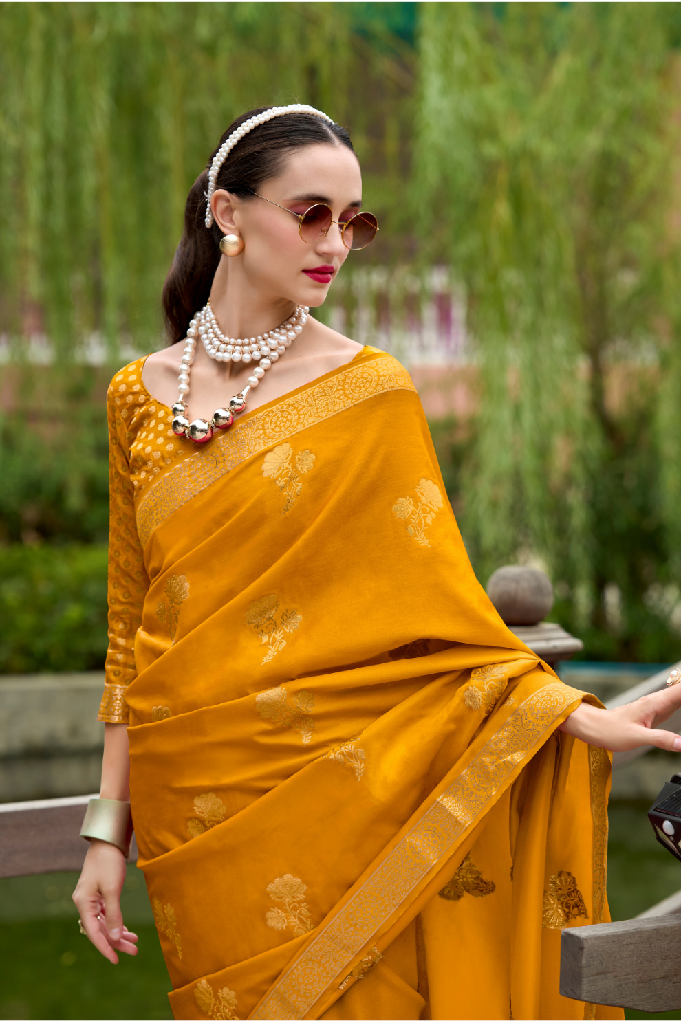 Royal Handwoven Satin Saree with Intricate Zari Detailing - LaVante Fashion