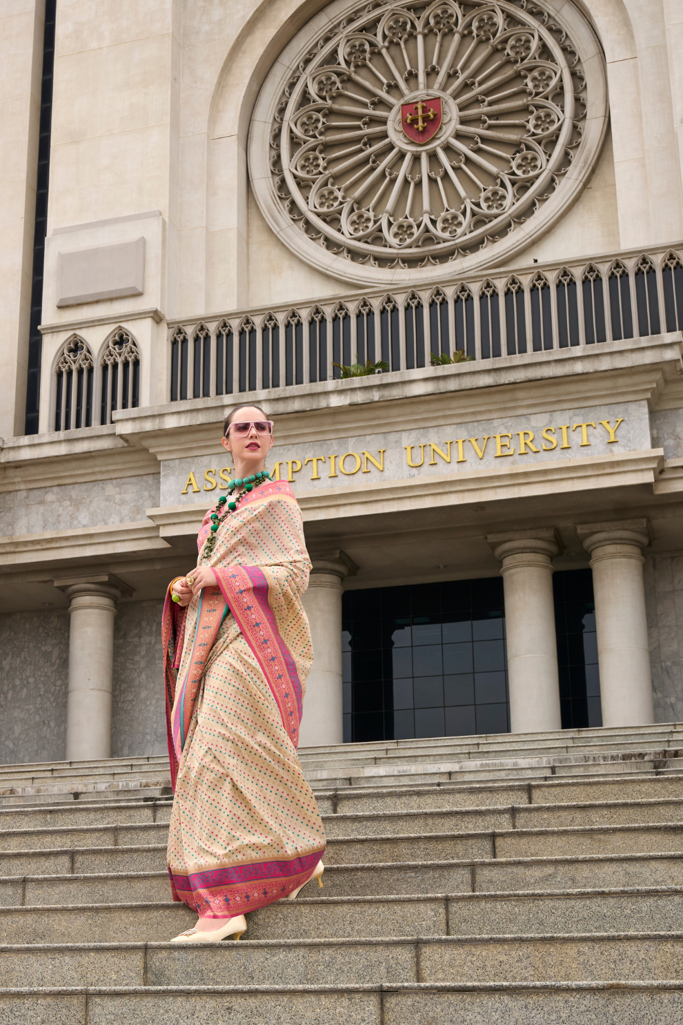 Royal Grace – Pure Soft Banarasi Silk Saree with Rich Zari Weaving - LaVante Fashion